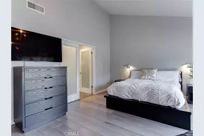 2298 Rose Avenue #110, Signal Hill, CA 90755 - Photo 18