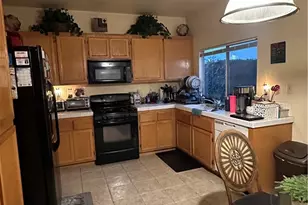 16200 Coleen St, Fontana, CA 92337 - Photo 6