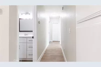 10219 Victor Avenue, Hesperia, CA 92345 - Photo 8