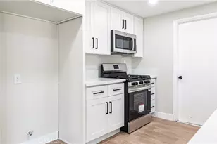 10219 Victor Ave, Hesperia, CA 92345 - Photo 6