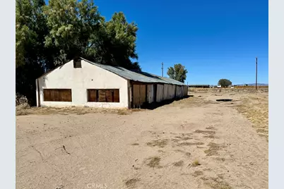 46123 Fairview Road, Newberry Springs, CA 92365 - Photo 14