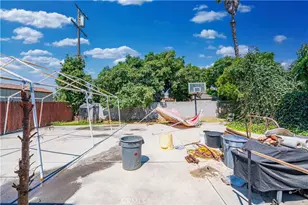 601 S Pearl Ave, Compton, CA 90221 - Photo 42