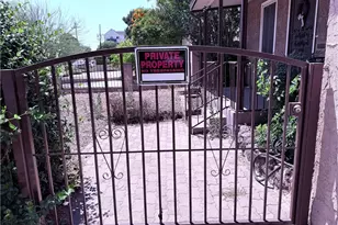 9929 Saticoy St, Burbank, CA 91504 - Photo 22