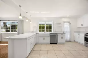 208 Somerset Dr, Placentia, CA 92870 - Photo 8