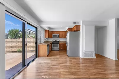 5 Locust, Irvine, CA 92604 - Photo 16