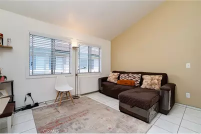 15000 Downey Avenue #343, Paramount, CA 90723 - Photo 10