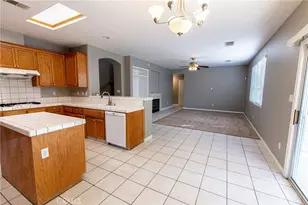 803 Mountain Park Dr, Bakersfield, CA 93311 - Photo 8