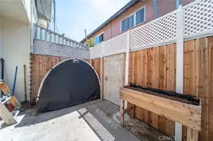1260 E 4th St, Long Beach, CA 90802 - Photo 28