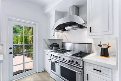 927 E Avocado Crest Road, La Habra Heights, CA 90631 - Photo 16