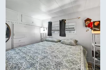 201 E Arrow Highway #64, Glendora, CA 91740 - Photo 14