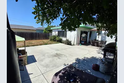 3276 Cedar Avenue, Lynwood, CA 90262 - Photo 14