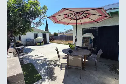 3276 Cedar Avenue, Lynwood, CA 90262 - Photo 16