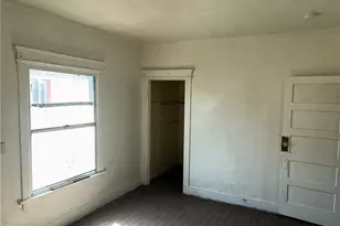 146 E 45th St, Los Angeles, CA 90011 - Photo 4