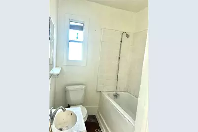 146 E 45th Street, Los Angeles, CA 90011 - Photo 22