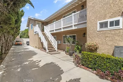 1717 Temple Avenue, Long Beach, CA 90804 - Photo 2
