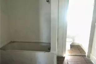 146 E 45th St, Los Angeles, CA 90011 - Photo 34