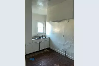 146 E 45th Street, Los Angeles, CA 90011 - Photo 8