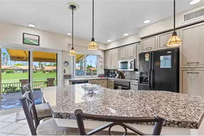 38750 Wisteria Drive, Palm Desert, CA 92211 - Photo 12