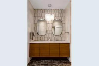 900 W Olympic Boulevard #38D, Los Angeles, CA 90015 - Photo 16