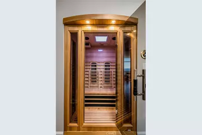 900 W Olympic Boulevard #38D, Los Angeles, CA 90015 - Photo 4