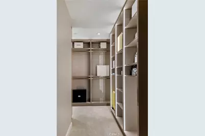 900 W Olympic Boulevard #38D, Los Angeles, CA 90015 - Photo 14