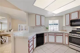 28285 Callelustrosos, Menifee, CA 92585 - Photo 14