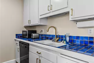 576 N Bellflower Blvd, Long Beach, CA 90814 - Photo 12