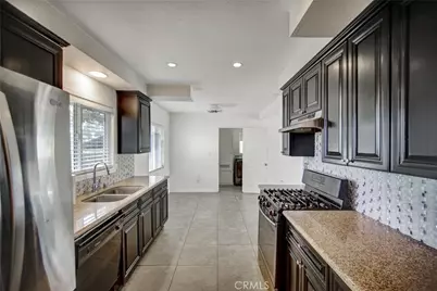 2424 Central Avenue, Riverside, CA 92506 - Photo 18