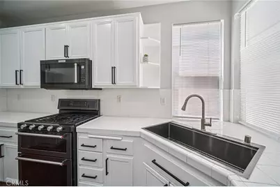 27740 Elkwood Lane, Castaic, CA 91384 - Photo 8