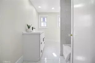 986 W Marshall Blvd, San Bernardino, CA 92405 - Photo 14