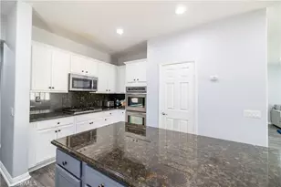 27859 Cirrus Cir, Corona, CA 92883 - Photo 4