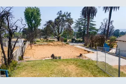 999 Wapello Street, Altadena, CA 91001 - Photo 12