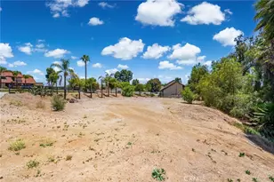 18085 Golden Leaf Ln, Woodcrest, CA 92504 - Photo 32