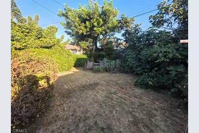 142 W 110th Street, Los Angeles, CA 90061 - Photo 2