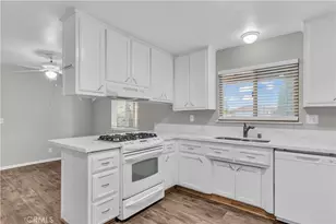 19158 Live Oak St, Hesperia, CA 92345 - Photo 18