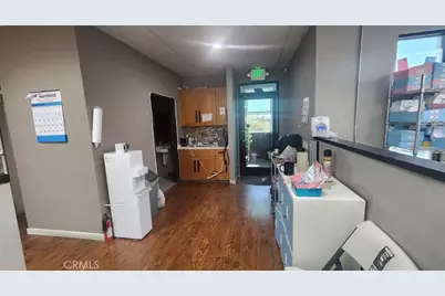 10421 Magnolia Avenue S #201, Anaheim, CA 92804 - Photo 6