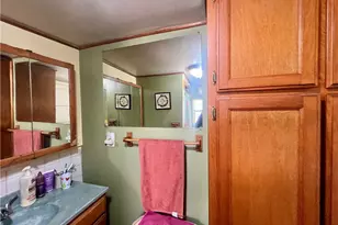 933 S La Verne Ave, East Los Angeles, CA 90022 - Photo 20