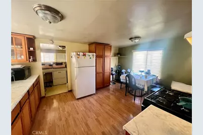 933 S La Verne Avenue, East Los Angeles, CA 90022 - Photo 10