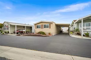 16222 Monterey Ln, Huntington Beach, CA 92649 - Photo 32