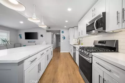 16222 Monterey Lane #79, Huntington Beach, CA 92649 - Photo 12