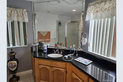 1517 S Westmoreland Avenue, Los Angeles, CA 90006 - Photo 8