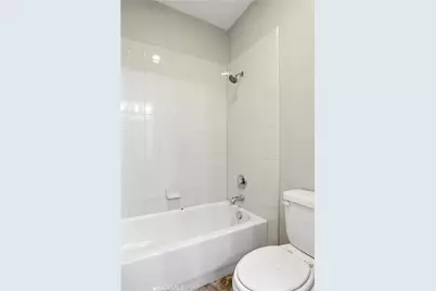 18338 Lakepointe Drive, Riverside, CA 92503 - Photo 22