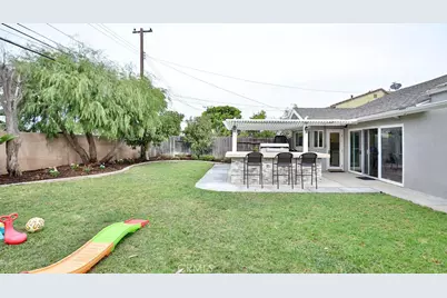 22941 Belquest Drive, Lake Forest, CA 92630 - Photo 38