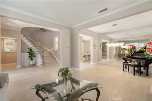 24 Malibu, Irvine, CA 92602 - Photo 10