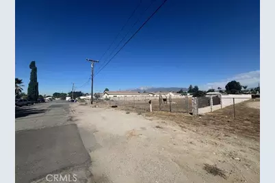 17562 Court Street, Fontana, CA 92336 - Photo 2