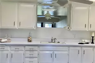 13800 Annadale Dr M1-40B, Seal Beach, CA 90740 - Photo 16