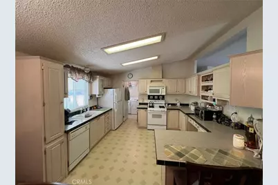 320 N Park Vista Street #109, Anaheim, CA 92806 - Photo 2