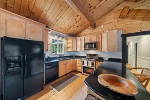 39934 Forest Rd, Big Bear Lake, CA 92315 - Photo 18