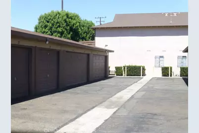 2134 S Acama Street, Anaheim, CA 92802 - Photo 14