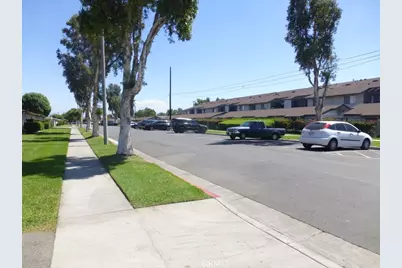 2134 S Acama Street, Anaheim, CA 92802 - Photo 12